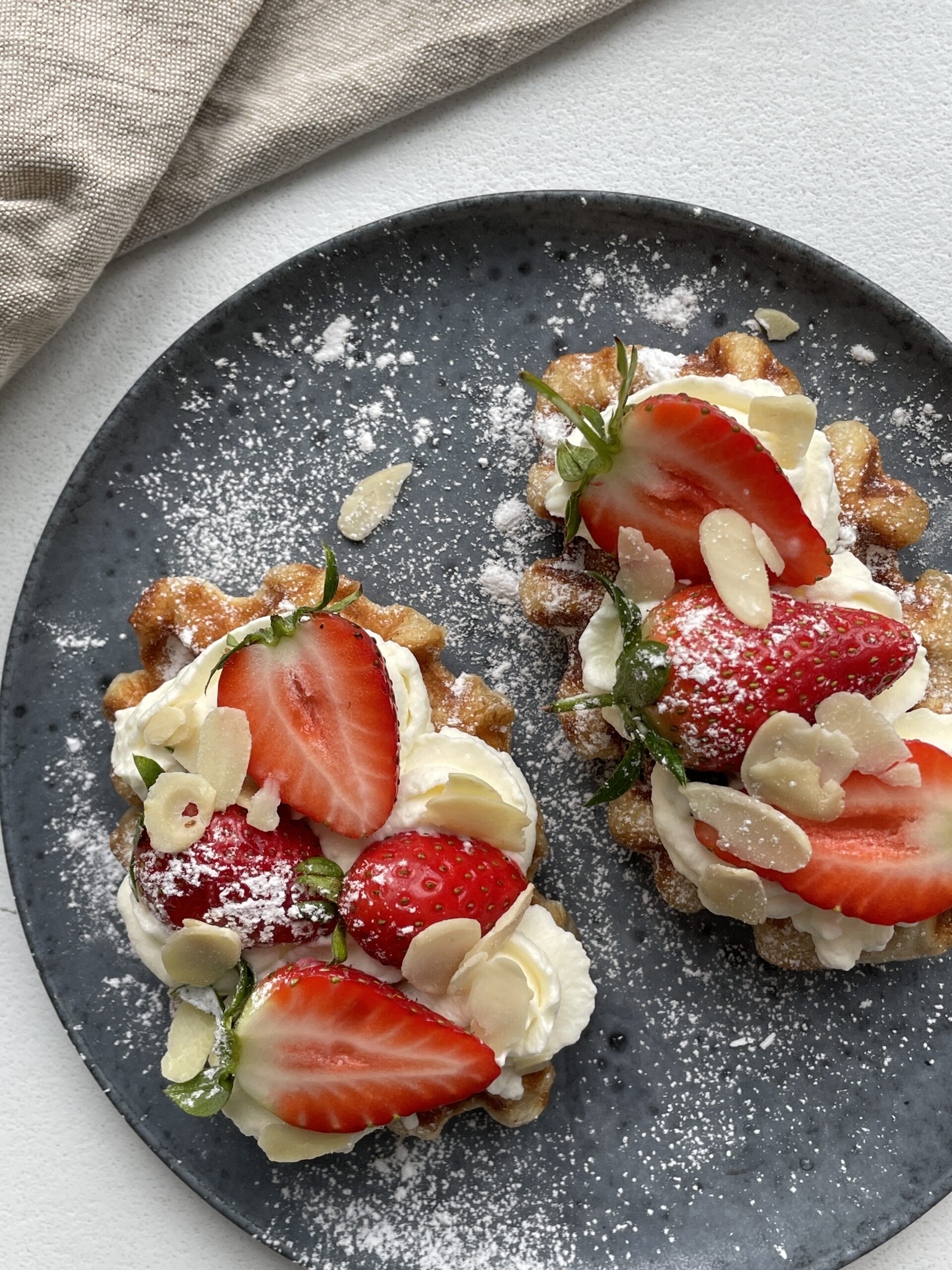 CROISSANT VAFLER MED KANELSUKKER